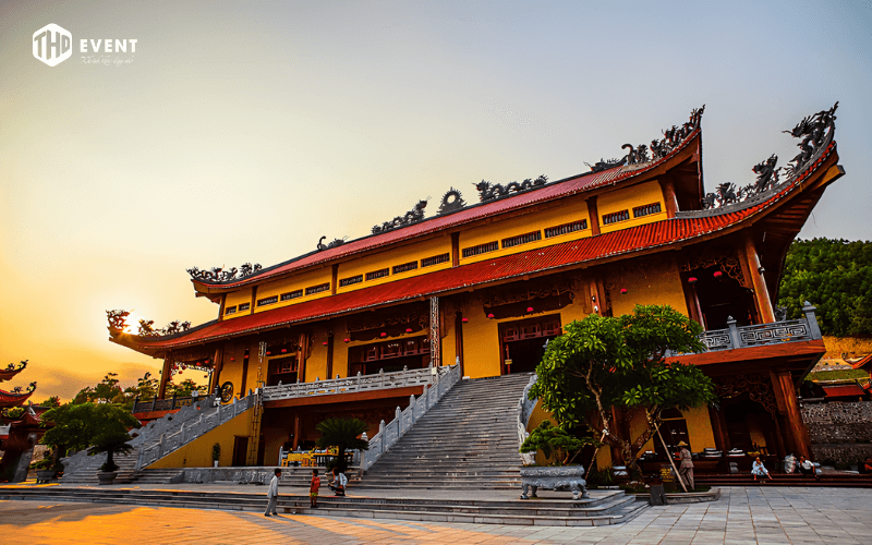 Top 7 Dia Diem Chua Noi Tieng 0