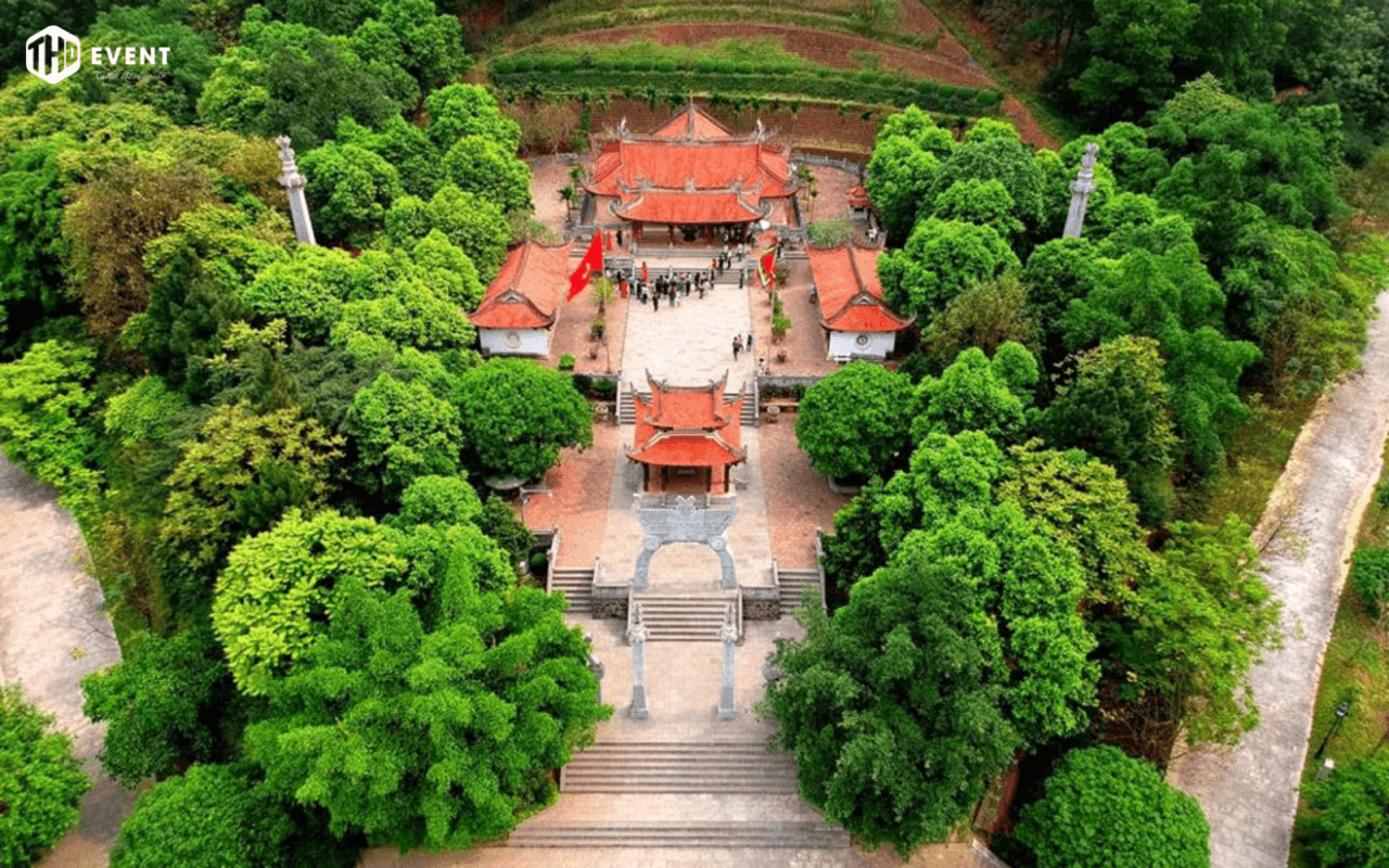 Top 7 Dia Diem Chua Noi Tieng 1